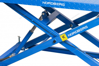 Подъемник для квадроциклов с пневмоприводом Nordberg N4M4